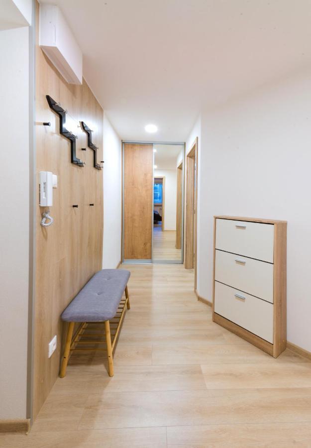 באנסקה ביסטריצה Apartman Razusa Centrum מראה חיצוני תמונה