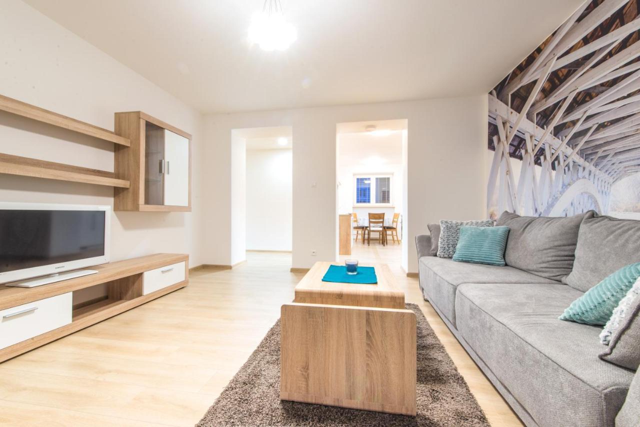 באנסקה ביסטריצה Apartman Razusa Centrum מראה חיצוני תמונה